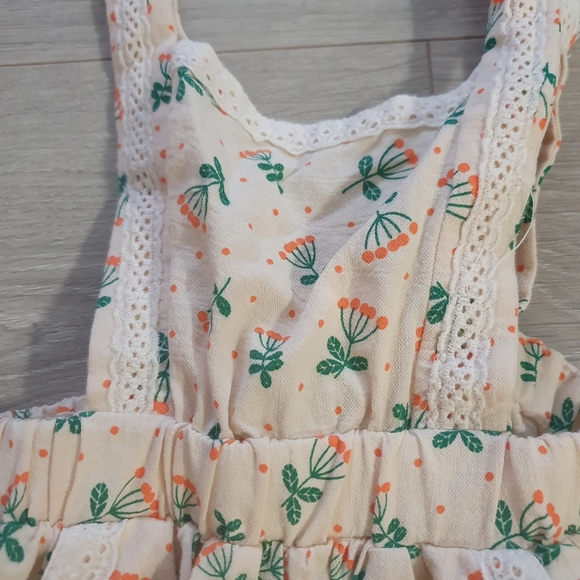 Overall Style Skirt - Picture 2 of 3